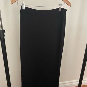 Peter Nygard Black Maxi Skirt